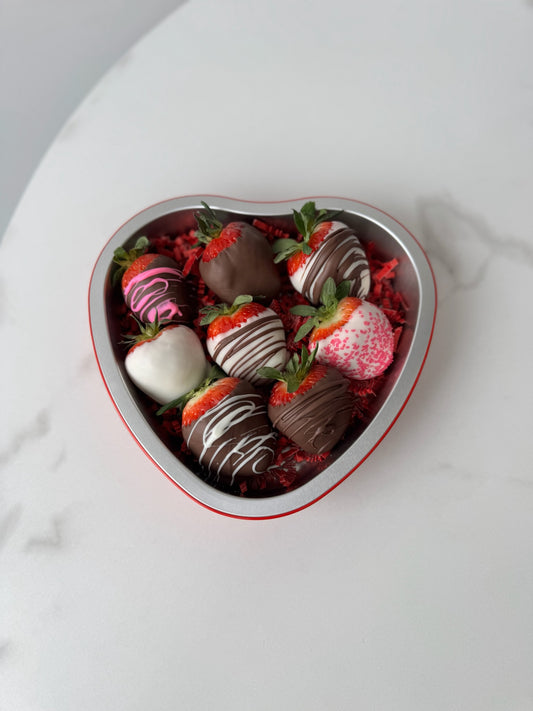 8 Pack Dipped Strawberries