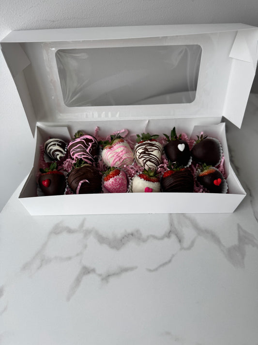 12 Pack Dipped Strawberries